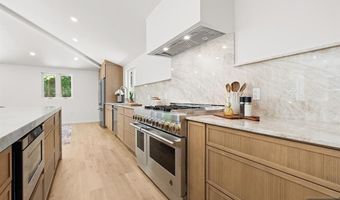 175 Crescent Ave, Allendale, NJ 07401