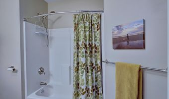 100 Shepards Cove Rd H301, Kittery, ME 03904