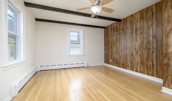 206 Ridgefield Ave, Bridgeport, CT 06610