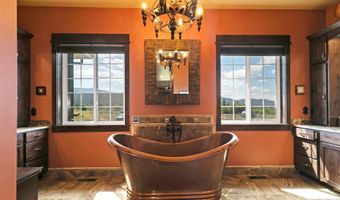 26190 Sliding Horse Ln, Arlee, MT 59821