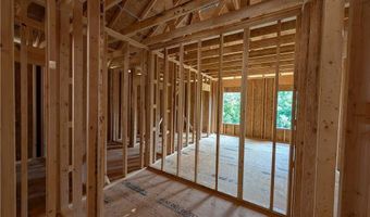 11 Staines Ln, Bella Vista, AR 72715