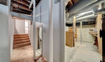 823 N 11th St, Beatrice, NE 68310
