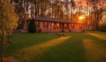 925 Valley Dr, Attalla, AL 35954