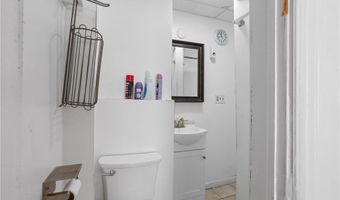 63 Lincoln Ave, Cranston, RI 02920