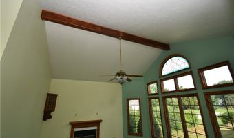 209 Sipple Ave, Amherst, OH 44001