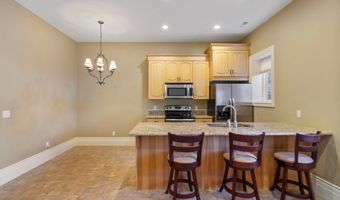 820 N EAGLE VIEW Dr, Alpine, UT 84004