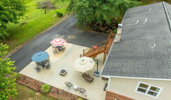 2001 Meadowlark Ln, Albertville, AL 35951