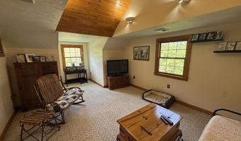 13500 N Summerhill Dr, Albany, IN 47320