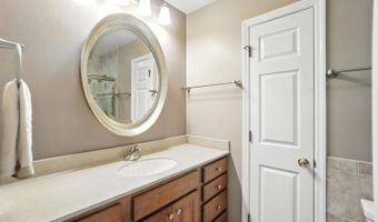 981 Wittshire Ln, Anderson Twp., OH 45255