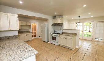 1392 Lively Ridge Rd NE, Atlanta, GA 30329