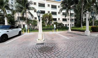 19900 E Country Club Dr 1014, Aventura, FL 33180