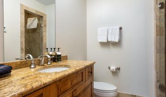 15 Highlands Ln 406, Beaver Creek, CO 81620