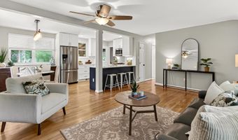 6927 FERN Ln, Annandale, VA 22003