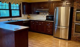 2822 Country Club Dr, Atlantic, IA 50022