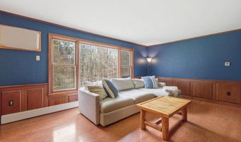 66 Lyford Rd, Brookfield, NH 03872