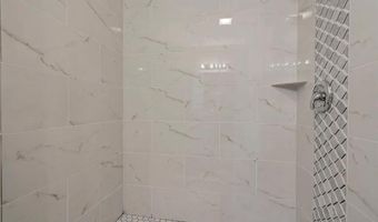 606 Decatur St, Alvord, TX 76225