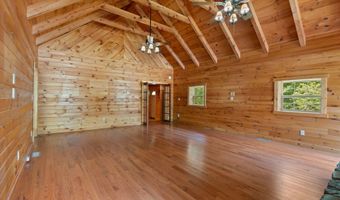 352 Smith Br, Beattyville, KY 41311