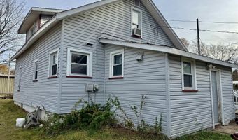 711 Francisco Ave, Alma, MI 48801