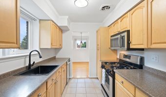13700 FRANKFORT Ct, Rockville, MD 20853