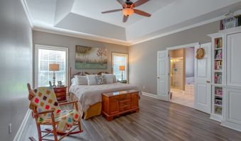 1020 Meadow Ridge Dr, Bainbridge, GA 39819