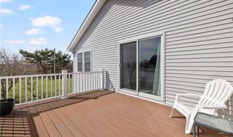 14 Hulls Ct, Jamestown, RI 02835