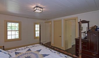 90 Taylor Ln, Alderson, WV 24910