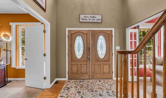 12 Brittany Dr, Bayville, NJ 08721