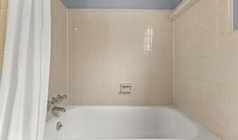 17276 Midway Ave, Allen Park, MI 48101