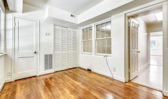 7814 TILBURY St #17, Bethesda, MD 20814