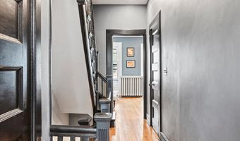 218 Lancaster St, Albany, NY 12210