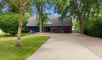 111 NE 15th Ave, Aberdeen, SD 57401