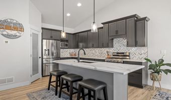5712 CARMEL Dr, Cheyenne, WY 82009