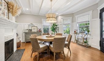 44 Washington Pl, Villas, NJ 07450