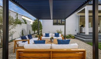 2134 Greenfield Ave, Los Angeles, CA 90025