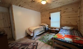 161 Porter Lk, Amasa, MI 49903