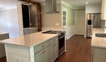 213 Brookgreen Dr, Anderson, SC 29625
