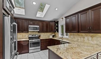 23 Watercress Ct, Coventry, RI 02816