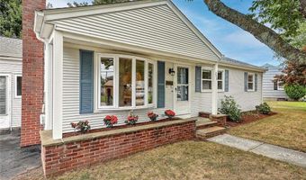 248 Don Ave, East Providence, RI 02916
