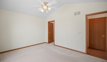 209 Greenbriar Ln, Dalton, OH 44618