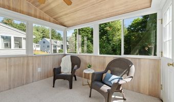 104 Summer Rd 104, Boxborough, MA 01719
