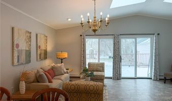 2812 Ogden Pl, Utica, NY 13501