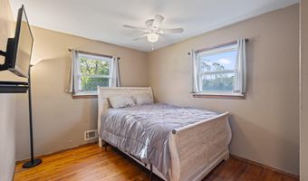 34 Drexel Dr, Jackson, NJ 08527