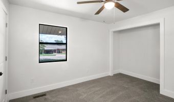 210 15th NW Ave, Ardmore, OK 73401