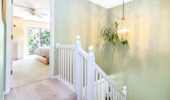 2734 Winter Garden Ct, Ann Arbor, MI 48105