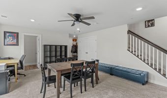 2410 STELLA Pl 2, Alexandria, VA 22303