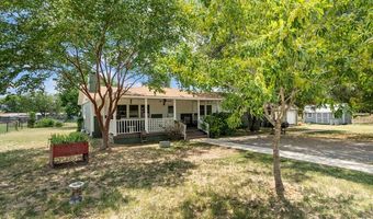 10532 MACAWAY Rd, Adkins, TX 78101