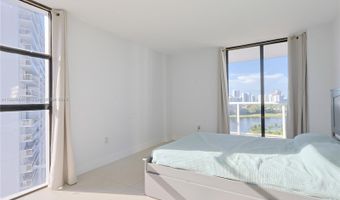 3701 N Country Club Dr 1504, Aventura, FL 33180