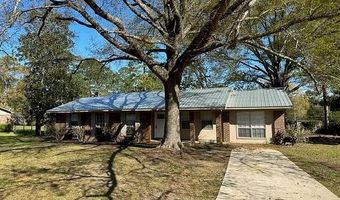 205 Dahlia Dr, Andalusia, AL 36420