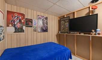 4 Cummings Ln, Bella Vista, AR 72715