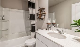 1009 34TH St SE, Altoona, IA 50009